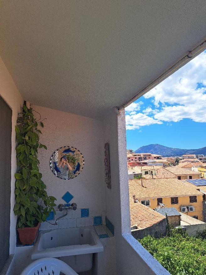 Il Profumo Di Ginestre Bed and Breakfast Olbia Eksteriør billede